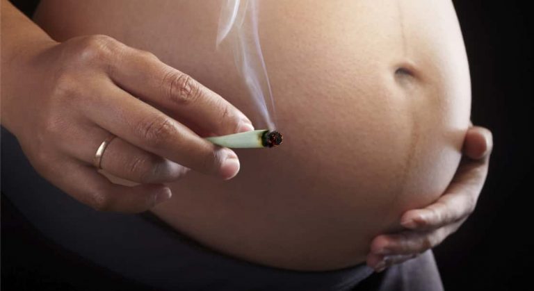 O uso da Maconha durante a gravidez.